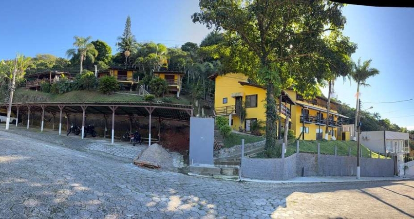 POUSADA À VENDA EM PORTO BELO COM ÁREA DE 4.500 METROS A 400 METROS DO MAR