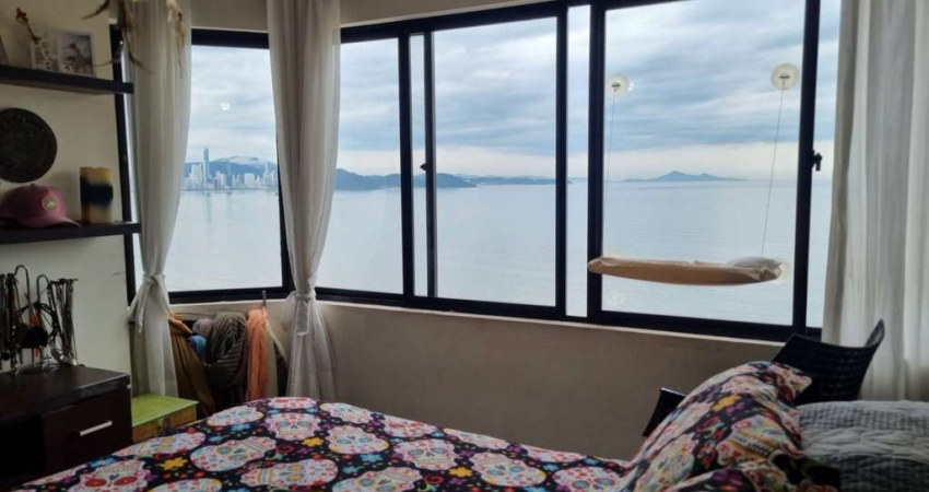 CAMBORIÚ PARK - APARTAMENTO COM 02 DORMITÓRIOS FRENTE MAR EM BALNEÁRIO CAMBORIÚ