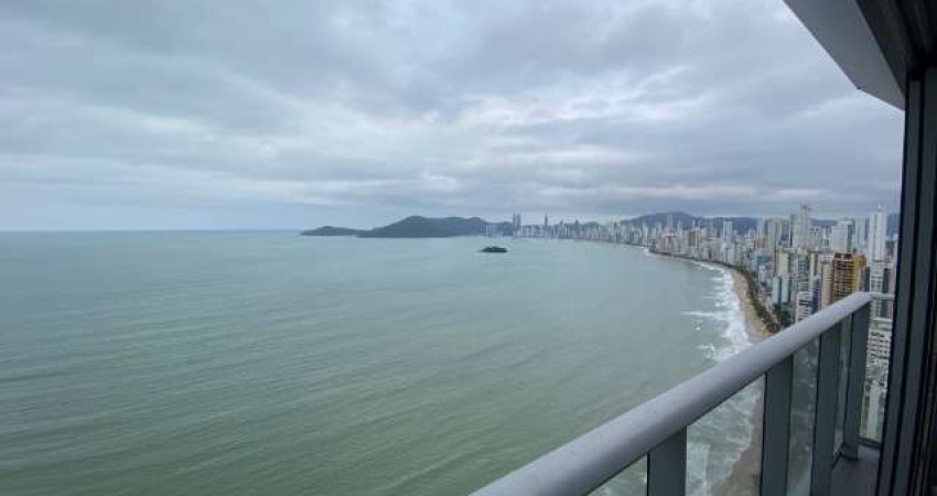 APARTAMENTO FRENTE MAR NA BARRA NORTE DE BALNEÁRIO CAMBORIÚ