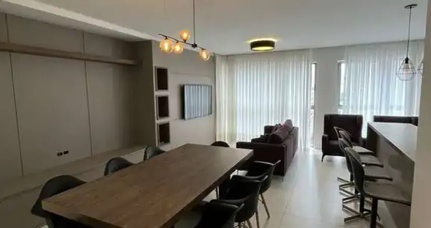 ROYAL TOWER - APARTAMENTO MOBILIADO PRÓXIMO AO MAR EM BALNEÁRIO CAMBORIÚ