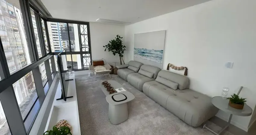 DOM RESIDENCE - APARTAMENTO DECORADO COM 03 SUÍTES EM BALNEÁRIO CAMBORIÚ