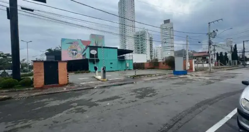 Terreno comercial à venda na Avenida Ministro Victor Konder, 490, Fazenda, Itajaí