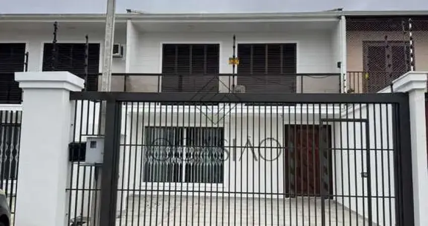 Casa com 3 quartos à venda na Rua Alberto Potier, Boa Vista, Curitiba