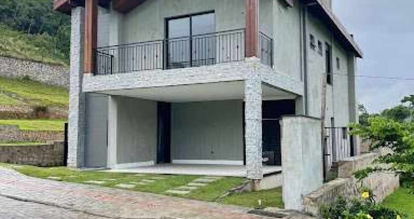 Casa com 4 dormitórios à venda, 272 m² por R$ 3.790.000 - Casa Branca - Itapema/SC