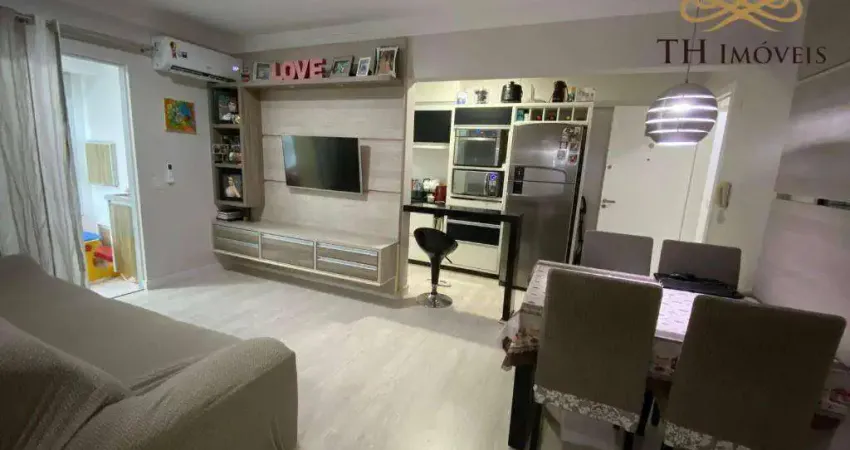 Apartamento com 2 dormitórios à venda, 72 m² por R$ 800.000,00 - Centro - Camboriú/SC