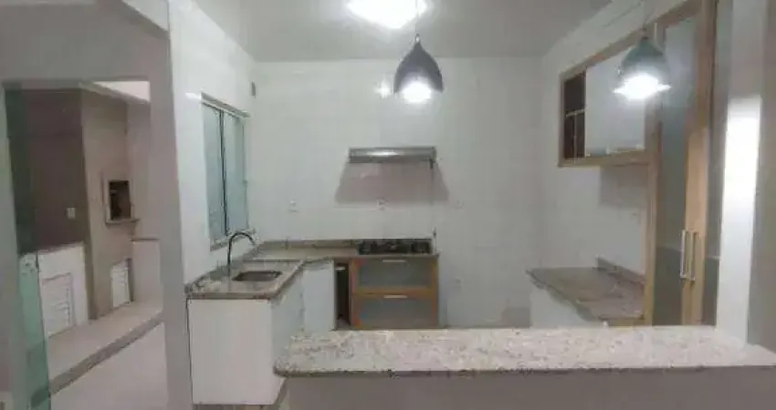 Sobrado com 3 dormitórios para alugar, 125 m² por R$ 4.500,01/mês - Nova Esperança - Balneário Camboriú/SC