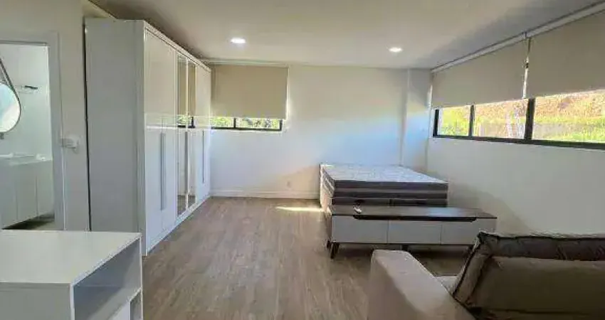 Loft com 1 dormitório para alugar, 48 m² por R$ 3.200,02/mês - São Francisco - Camboriú/SC