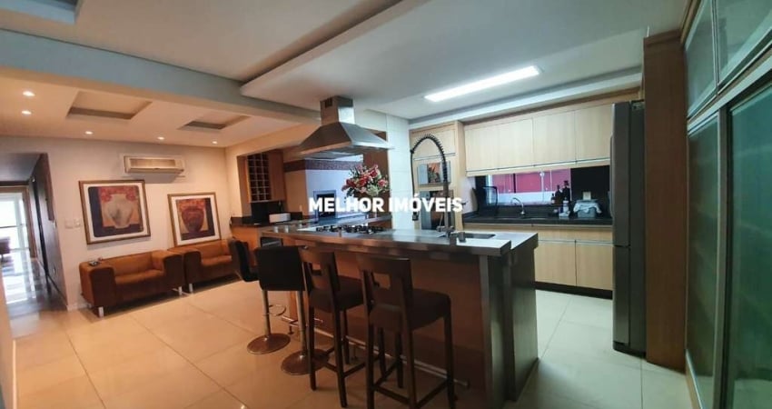 Locação anual apartamento garden frente mar mobiliado, decorado e equipado localizado na Barra Sul em Balneário Camboriú.