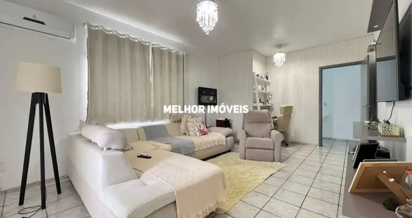 Casa com 04 dormitórios à venda - Nações - Balneário Camboriú/SC