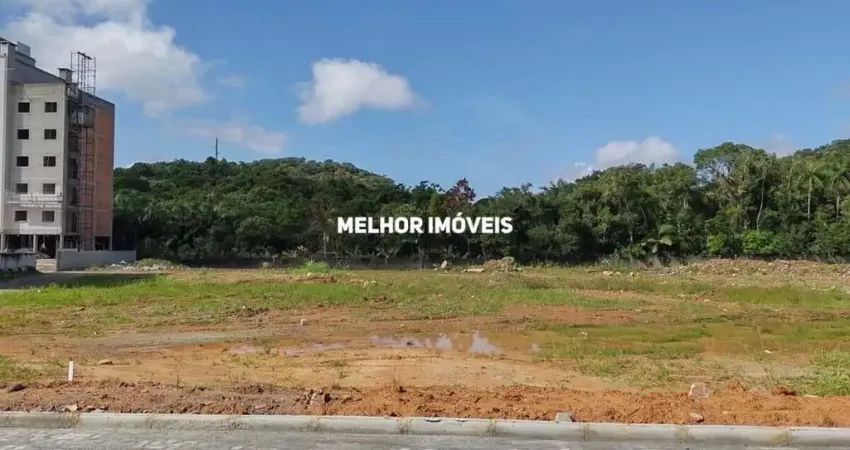 Terreno em  Camboriú com Viabilidade para 192 apartamentos o galpões.