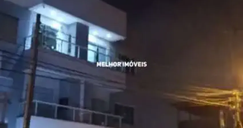 Antígua - cobertura à venda mobiliada com 03 dormitórios sendo 01 suíte, piscina, localizada no centro de balneário camboriú - sc