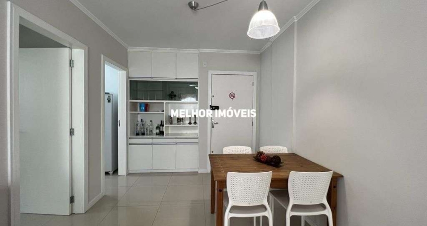 Mariano Moreno - Apartamento Mobiliado com 01 dormitório à Venda na Quadra Mar em Balneário Camboriú - SC