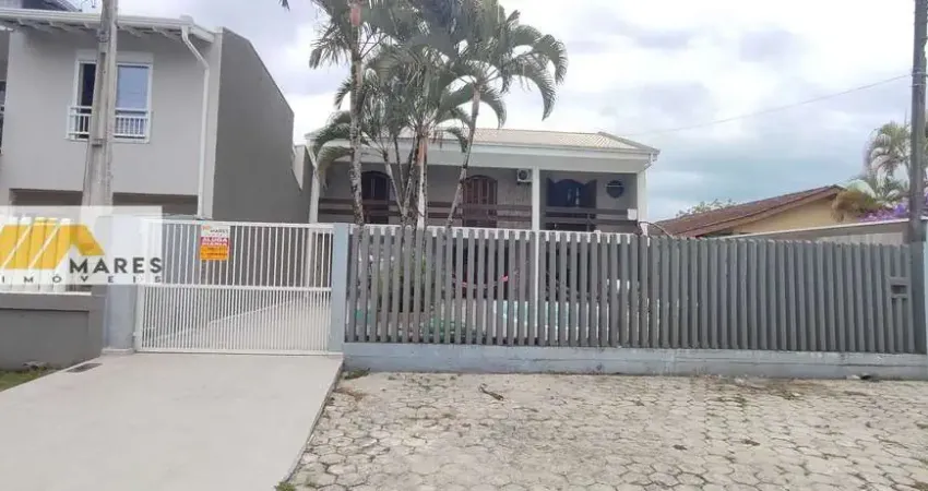 Casa com 5 quartos para alugar em Balneário Itapuã, Pontal do Paraná 