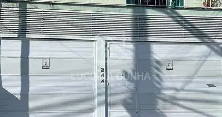 Casa com 3 quartos à venda na Lídia Duarte, Camboriú 