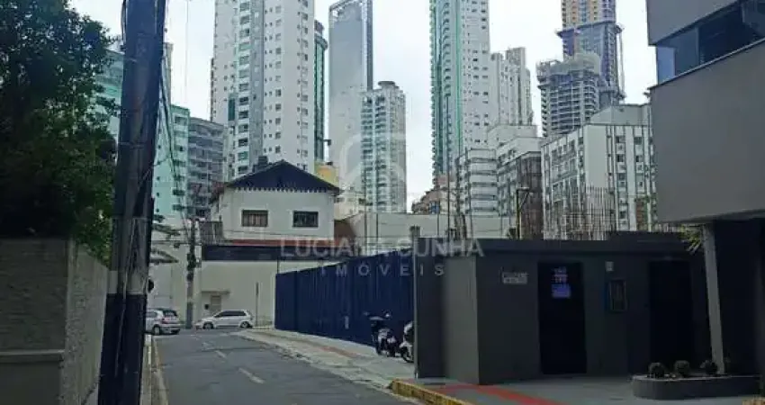 Apartamento com 2 quartos para alugar no Centro, Balneário Camboriú 