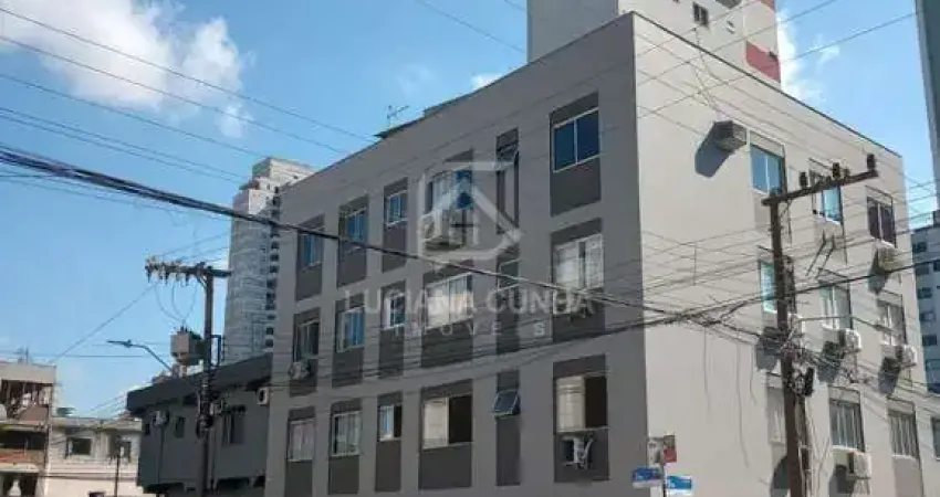 Apartamento com 2 quartos para alugar na Rua 3208 próx. ao Supermercado Carrefour, Centro, Balneário Camboriú