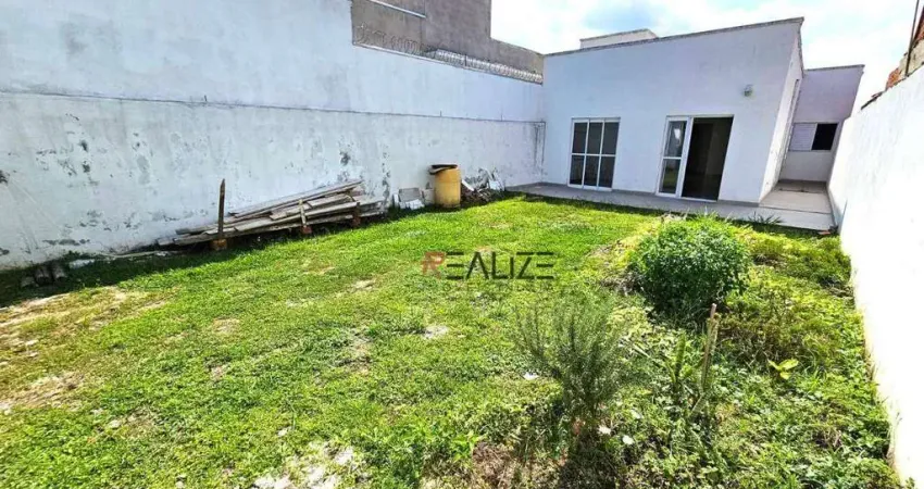 Casa com 2 dormitórios e quintal à venda, 70 m² por R$ 325.000 - Jardim Guarujá - Salto/SP