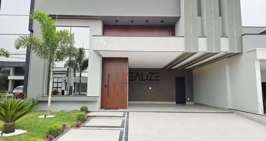 Casa com ampla sala, escritório e quintal à venda em indaiatuba/sp