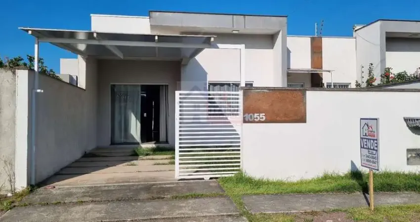 Casa a venda com 3 dormitórios sendo 1 suite em Itapoá - Baln. Princesa do Mar