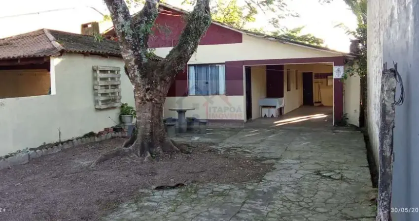 Casa  no Balneário Brasília a apenas 250 metros do mar