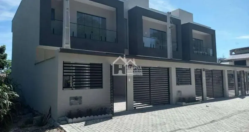 Sobrado apenas 300 metros do mar, localizado balneário  princesa do mar em itapoá/sc.