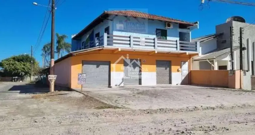 Sala comercial + 2 apartamentos/2 dormitórios, localizado balneário brasília em itapoá/sc.