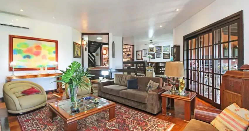 Luxuosa casa em condomínio à venda em porto alegre-rs, bairro santa tereza: 4 quartos, 2 suítes, 9 banheiros, 3 vagas, 450m².