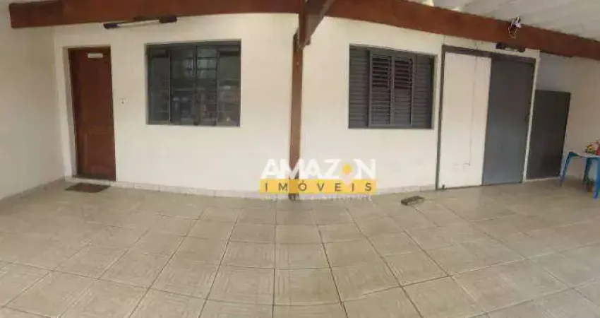Casa com 2 dormitórios à venda, 154 m² por R$ 370.000,00 - Chácara do Visconde - Taubaté/SP