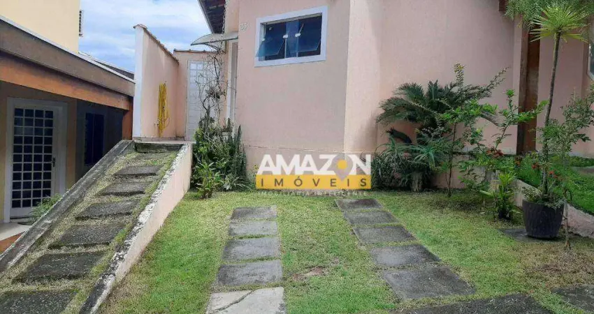 Casa com 2 dormitórios à venda, 65 m² por R$ 365.000,00 - Cidade Jardim - Taubaté/SP
