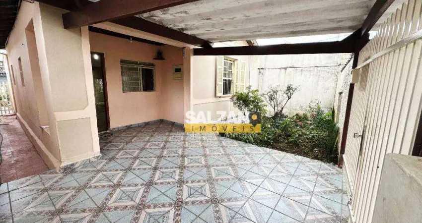 Casa com 3 dormitórios à venda, 140 m² por R$ 400.000,00 - Vila Jaboticabeira - Taubaté/SP