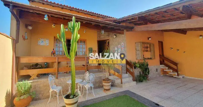 Casa com 3 dormitórios à venda, 193 m² por R$ 625.400,00 - Jardim Maria Cândida - Caçapava/SP