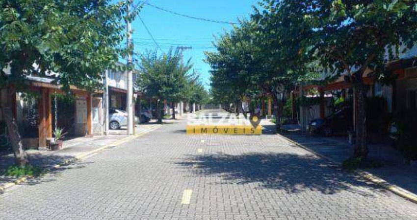 Sobrado com 3 dormitórios à venda, 140 m² por R$ 742.000,00 - Esplanada Independência - Taubaté/SP