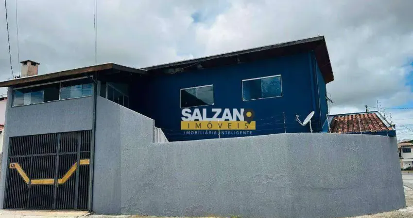 Sobrado com 2 dormitórios à venda, 218 m² por R$ 477.000 - Vila Areao - Taubaté/SP