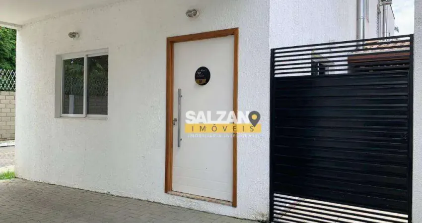 Sobrado com 3 dormitórios à venda, 121 m² por R$ 600.000,00 - Areão - Taubaté/SP