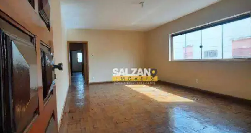 Casa com 4 dormitórios para alugar, 150 m² por R$ 2.500,00/mês - Centro - Taubaté/SP