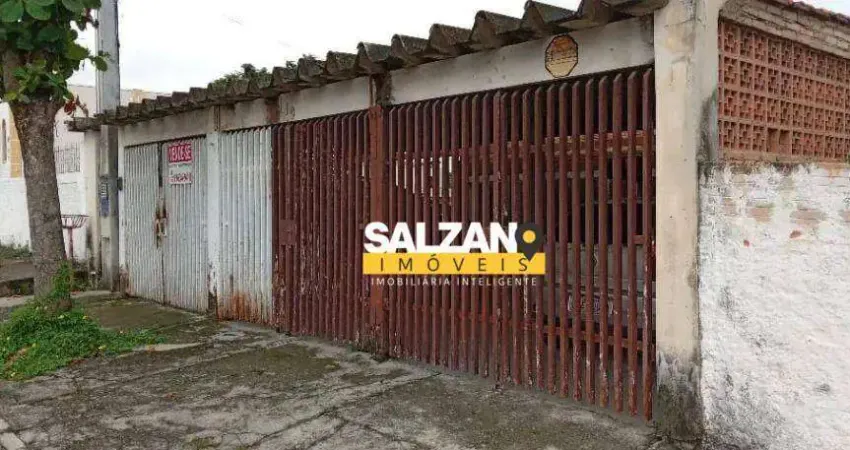 Casa com 3 dormitórios à venda, 680 m² por R$ 650.000,00 - Parque Senhor do Bonfim - Taubaté/SP