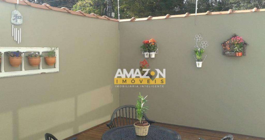 Sobrado com 4 dormitórios à venda, 350 m² por R$ 1.130.000,00 - Eldorado - Tremembé/SP