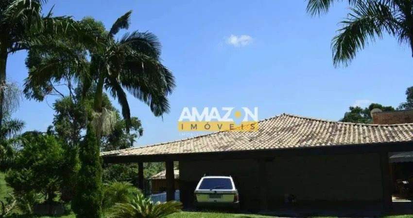 Chácara com 3 dormitórios à venda, 1600 m² por R$ 1.380.000,00 - Itaim - Taubaté/SP