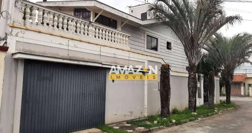 Casa com 3 dormitórios à venda, 150 m² por R$ 690.000,00 - Parque Aeroporto - Taubaté/SP