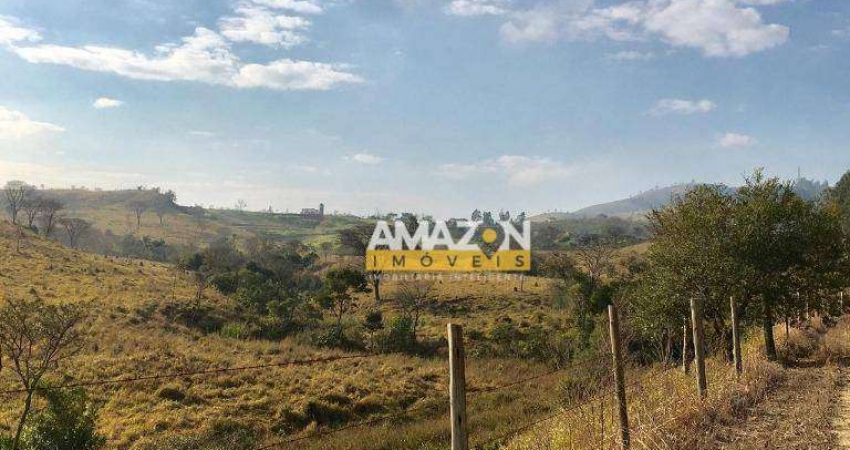 Área à venda, 363000 m² por R$ 2.904.000,00 - Barreiro - Taubaté/SP