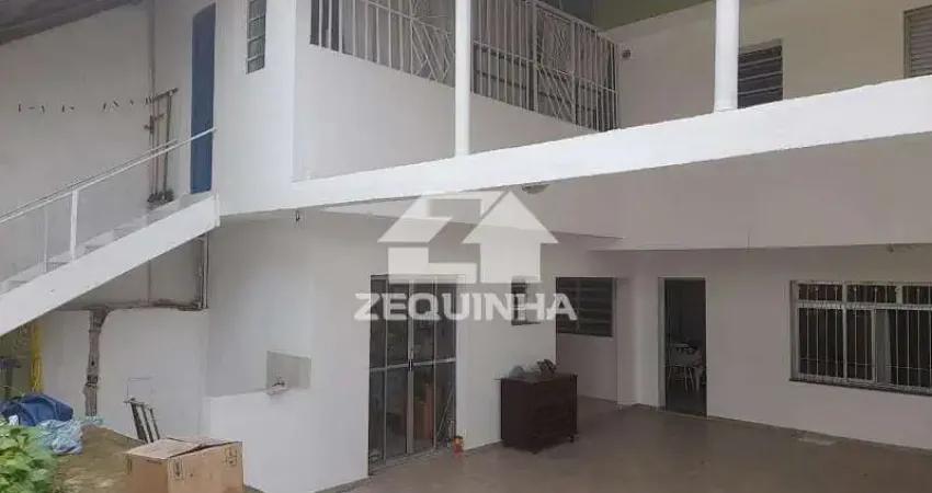 Casa com 2 quartos à venda no Três Montanhas, Osasco 