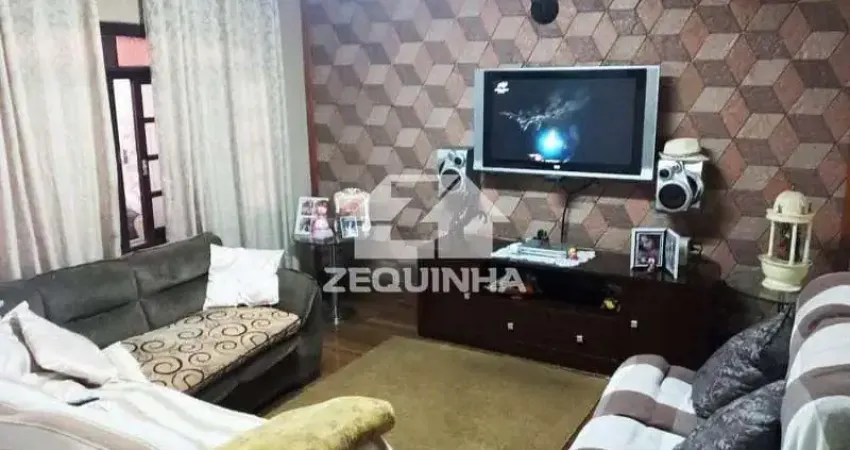 Casa com 3 quartos à venda no Jardim Elvira, Osasco 