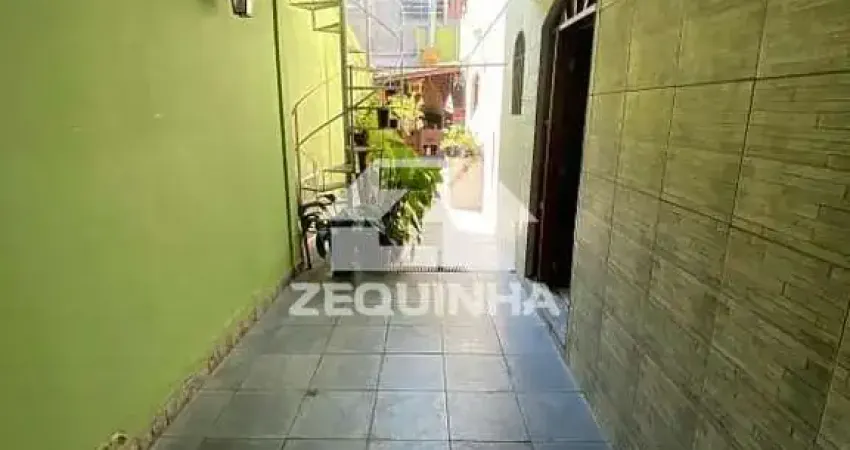 Casa com 3 quartos à venda no Veloso, Osasco 