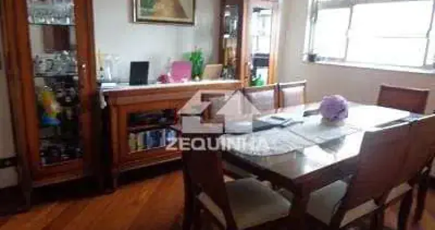 Casa em condomínio fechado com 5 quartos à venda em Alto da Lapa, São Paulo 
