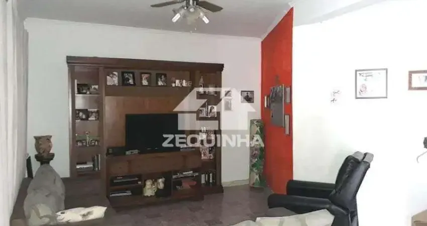 Casa em condomínio fechado com 4 quartos para alugar no Umuarama, Osasco 