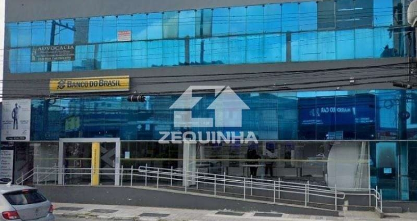 Comercial - Km 18