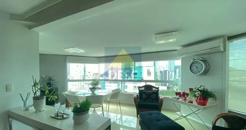 Apartamento à venda em balneário camboriú no água marinha residencial