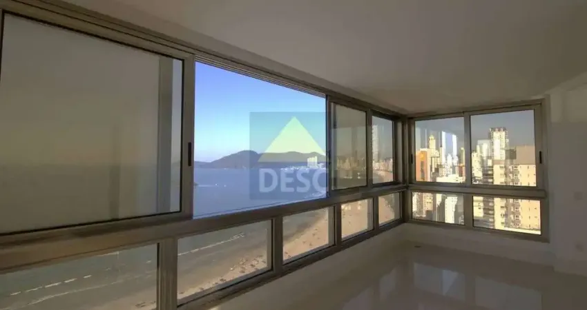 Apartamento Frente Mar à Venda no Edifício Don Alfonso em Balneário Camboriú