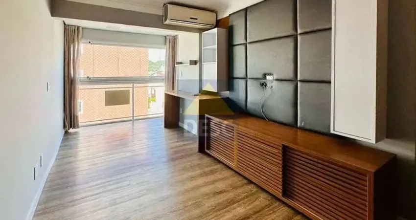 Apartamento à venda semi mobiliado no ed. portal dos municípios em balneário camboriú