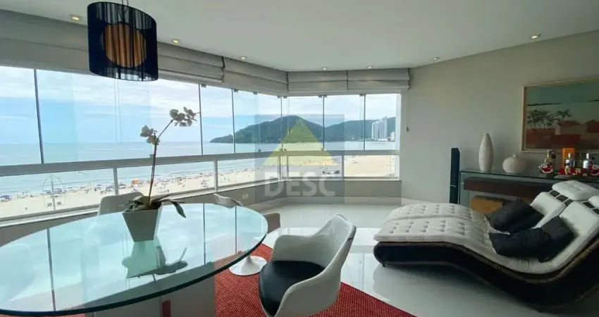 Apartamento mobiliado frente mar à venda no Ed. Seas Tower em Balneário Camboriú
